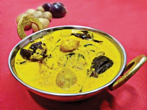 Baby Potatoes & Baby Brinjal in Peanut Sauce