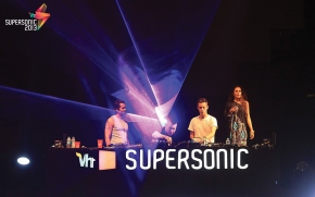 Supersonic Buzz